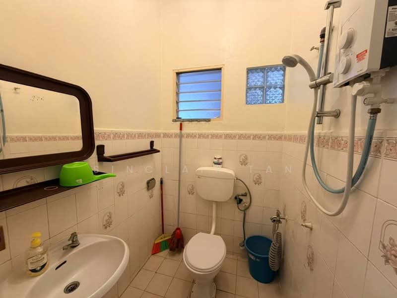 2-storey Terraced House for Rent in Melaka City (Melaka) - Sinclair Tan - Bathroom - PropertyGuru.com.my