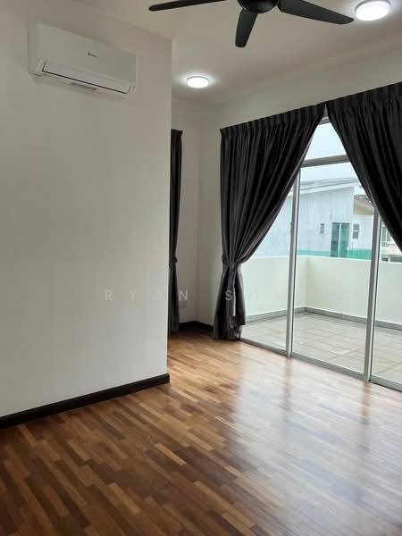 Semi-Detached House for Sale in Setia Alam (Selangor) - Ryan Soo - Balcony - PropertyGuru.com.my