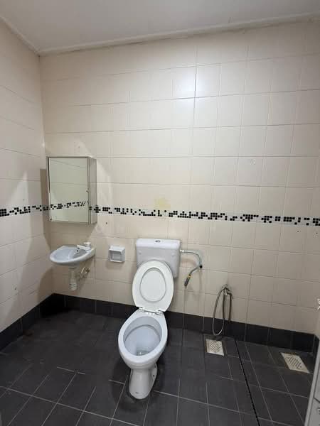 2-storey Terraced House for Sale in Bandar Seri Alam (Masai) - Ong Lih Shyan - Bathroom - PropertyGuru.com.my