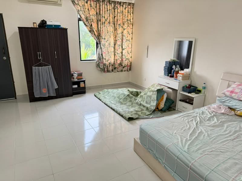2-storey Terraced House for Sale in Saujana Rawang (Rawang) - Andy Yap - Bedroom - PropertyGuru.com.my