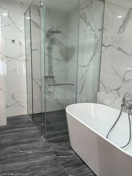 Servis Apartment untuk Disewa di Core Residence @ TRX - Anders Goo - Bathroom - PropertyGuru.com.my