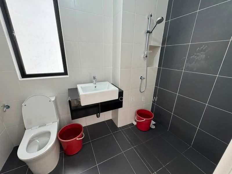 Cluster House for Sale in Eco Botanic (Iskandar Puteri (Nusajaya)) - Alan Chew - Bathroom - PropertyGuru.com.my