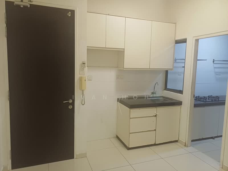 Servis Apartment untuk Disewa di Seasons Garden Residences - Ivan Hoh - Kitchen - PropertyGuru.com.my