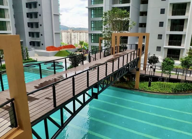 Condominium for Sale at The Henge - Darren Kai Xin Ng - Pool - PropertyGuru.com.my