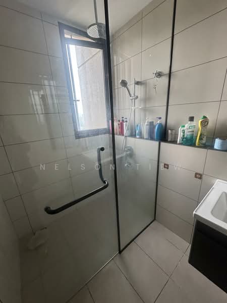 Servis Apartment untuk Disewa di Duta Park Residences - Nelson Tiew - Bathroom - PropertyGuru.com.my