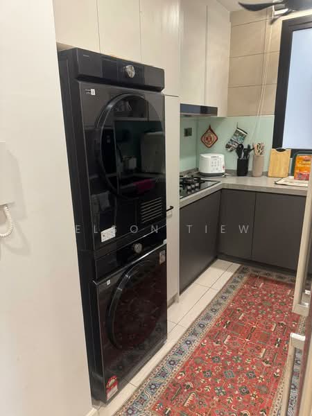 Servis Apartment untuk Disewa di Duta Park Residences - Nelson Tiew - Kitchen - PropertyGuru.com.my