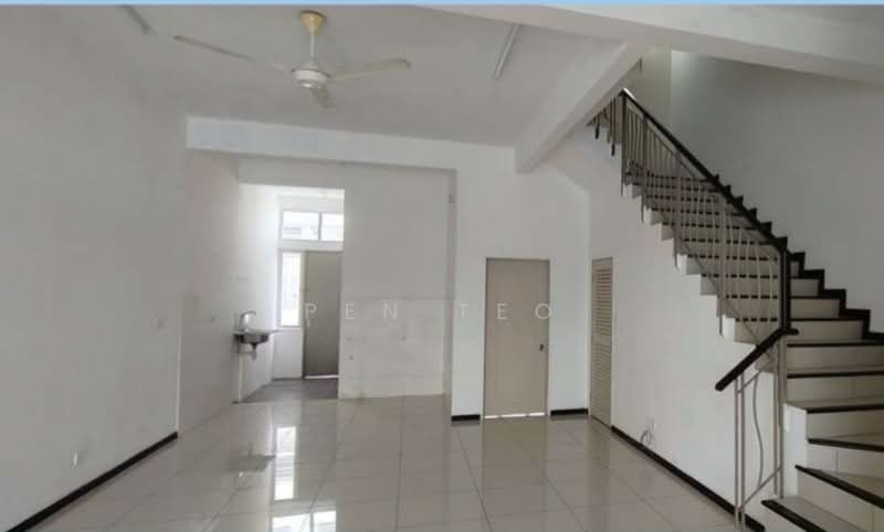 Rumah Teres 3 Tingkat untuk Dijual di Sunway Cassia (Batu Maung) - Pen Teo - Living & Dining Room - PropertyGuru.com.my
