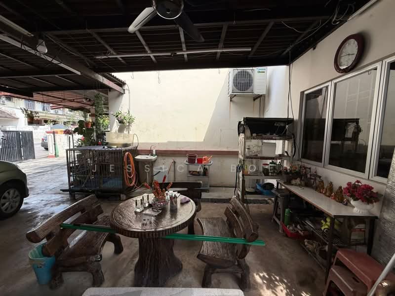 Rumah Teres 2 Tingkat untuk Dijual di Taman Setia Indah (Tebrau) - Jessica Boey - Exterior - PropertyGuru.com.my