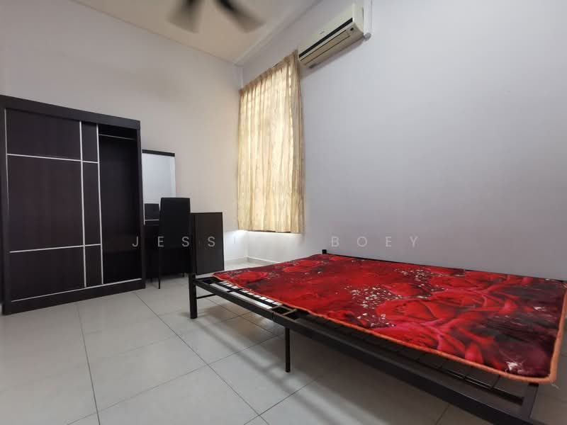 Service Residence for Sale at SuriaMas Suites - Jessica Boey - Bedroom - PropertyGuru.com.my
