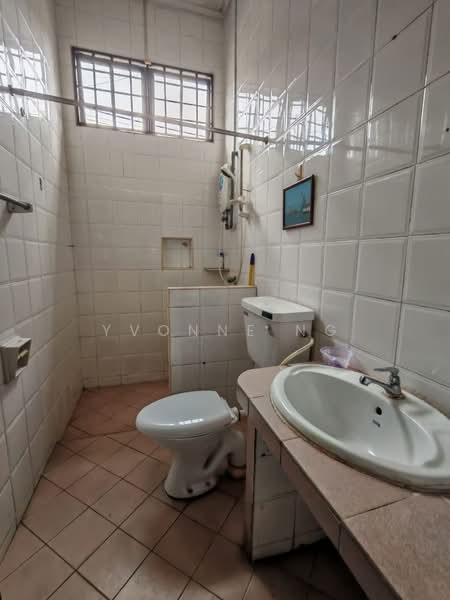 Rumah Teres 1 Tingkat untuk Disewa di Taman Molek (Johor Bahru) - Yvonne Ng - PropertyGuru.com.my