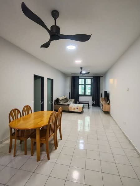 Pangsapuri untuk Disewa di Molek Ria - Yvonne Ng - Living Room - PropertyGuru.com.my