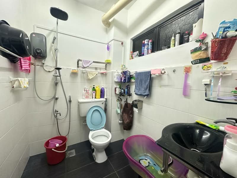 Rumah Teres 1.5 Tingkat untuk Dijual di Skudai (Johor) - CK Ng - Bathroom - PropertyGuru.com.my