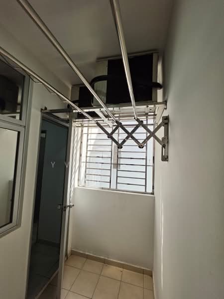 Pangsapuri untuk Disewa di Molek Ria - Yvonne Ng - Balcony - PropertyGuru.com.my