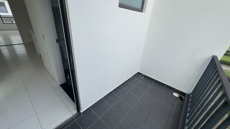 2-storey Terraced House for Sale in Eco Grandeur (Puncak Alam) - Lucas Loh - Balcony - PropertyGuru.com.my