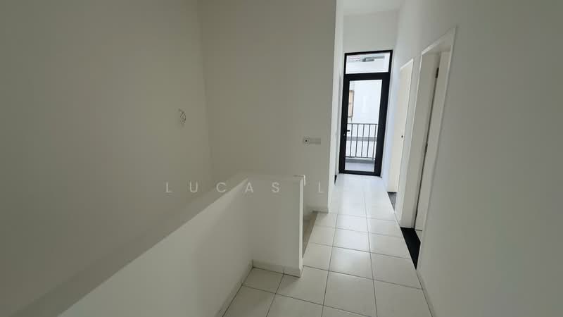 2-storey Terraced House for Sale in Eco Grandeur (Puncak Alam) - Lucas Loh - Corridor - PropertyGuru.com.my