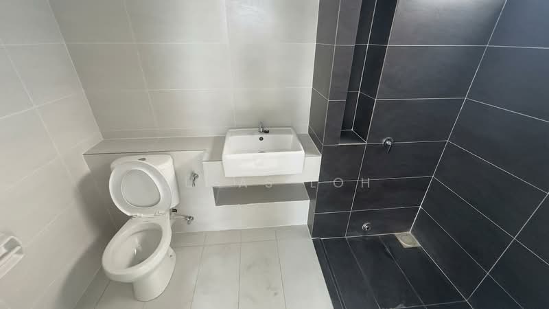 2-storey Terraced House for Sale in Eco Grandeur (Puncak Alam) - Lucas Loh - Bathroom - PropertyGuru.com.my
