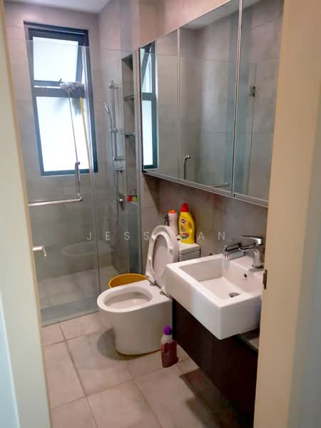 Kondominium untuk Disewa di The Riyang - Jess Tan - Bathroom - PropertyGuru.com.my