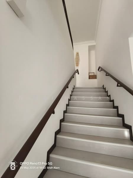 Bungalow for Sale in Bukit Jelutong (Shah Alam) - Nazri Hassan - Interior - PropertyGuru.com.my