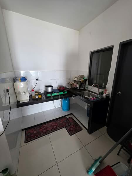 Kondominium untuk Disewa di The Holmes 2 - KINKI CHAN - Kitchen - PropertyGuru.com.my
