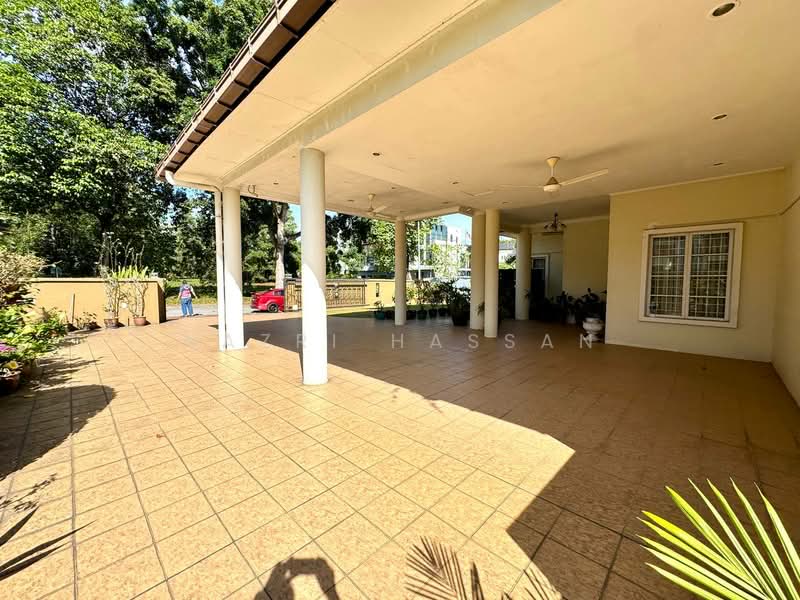 Bungalow for Sale in Bukit Jelutong (Shah Alam) - Nazri Hassan - Exterior - PropertyGuru.com.my