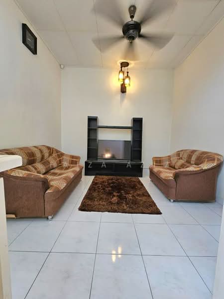 Rumah Teres 2 Tingkat untuk Dijual di Seremban (Negeri Sembilan) - Faiza Aziz - Living Room - PropertyGuru.com.my