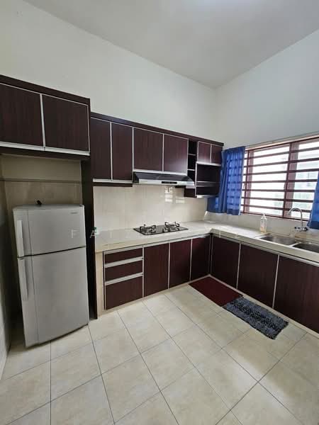 Rumah Teres 2 Tingkat untuk Dijual di Seremban (Negeri Sembilan) - Faiza Aziz - Kitchen - PropertyGuru.com.my