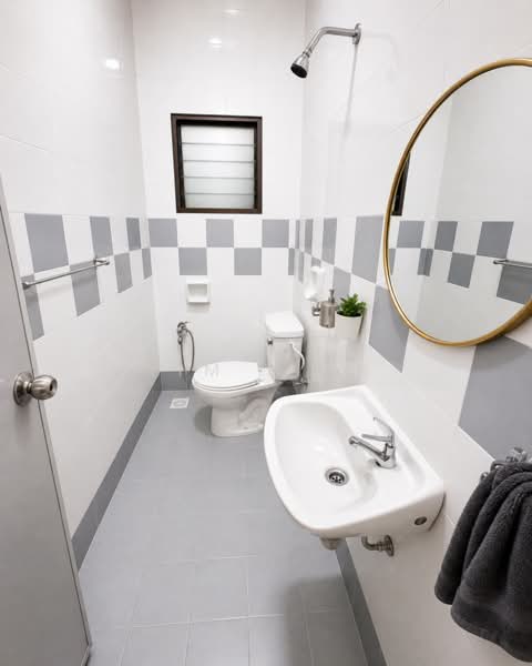 2-storey Terraced House for Sale in Kota Kemuning (Shah Alam) - Jim Ling - Bathroom - PropertyGuru.com.my