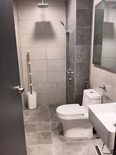 Servis Apartment untuk Disewa di JRK Convena - Gary . - Bathroom - PropertyGuru.com.my
