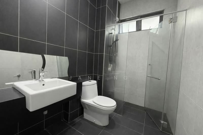 Semi-Detached House for Sale in Alma (Bukit Mertajam) - Jane Ng - Bathroom - PropertyGuru.com.my