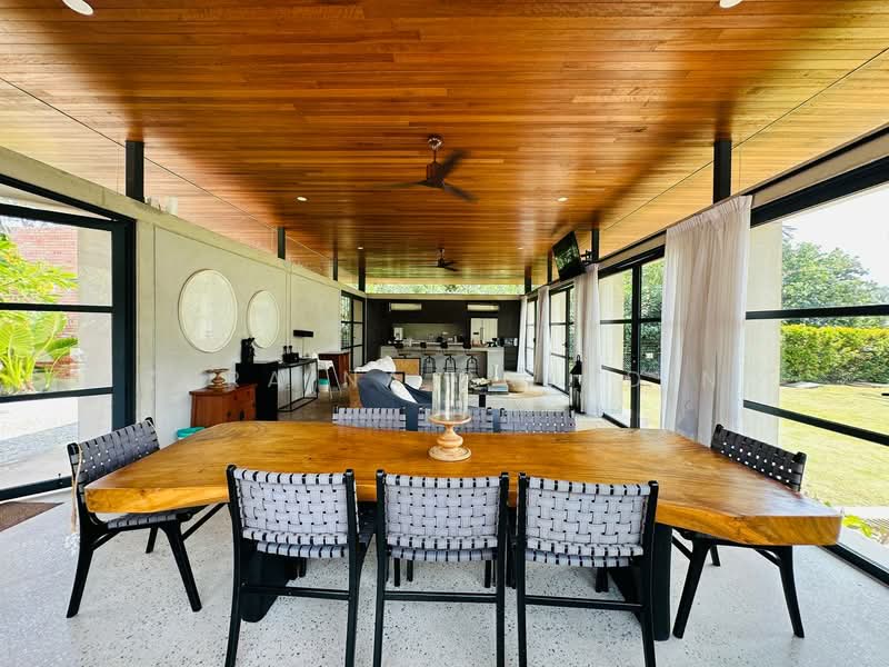 Rumah Teres 1 Tingkat untuk Dijual di Port Dickson (Negeri Sembilan) - Zuraina Rajudin - Dining Room - PropertyGuru.com.my
