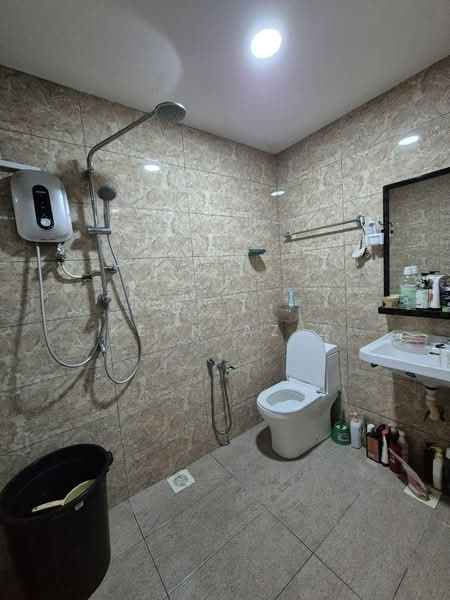 2-storey Terraced House for Sale in SS19 (Subang Jaya) - Keyn Aziz - Bathroom - PropertyGuru.com.my