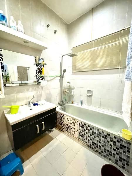 Rumah Banglo untuk Dijual di Shah Alam (Selangor) - WATIE MUHAMAD - Bathroom - PropertyGuru.com.my