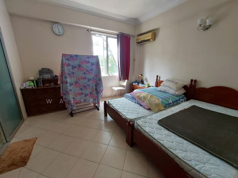 Kondominium untuk Dijual di Sri Lojing Condominiums - WATIE MUHAMAD - Bedroom - PropertyGuru.com.my