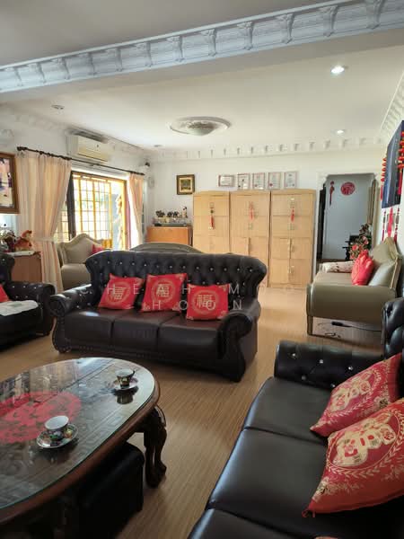 Bungalow for Sale in Petaling Jaya (Selangor) - Cheah Mooi Hoon - Living Room - PropertyGuru.com.my