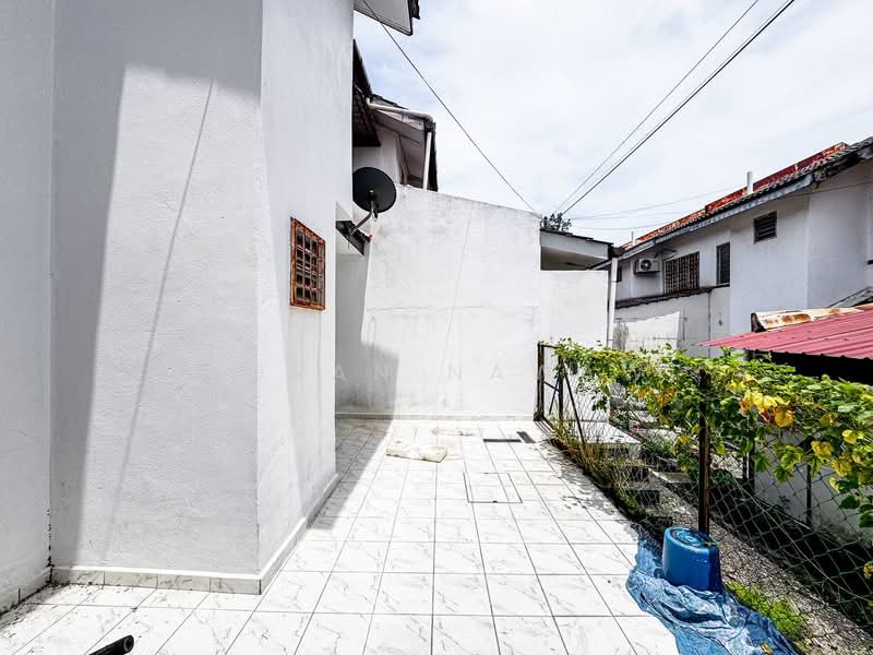 2-storey Terraced House for Sale in Puncak Alam (Selangor) - Fauran Nawawi - PropertyGuru.com.my