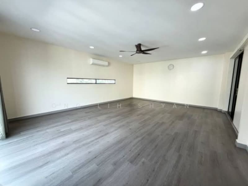 Semi-Detached House for Sale in Taman Sri Intan (Johor Bahru) - Ong Lih Shyan - Living Room - PropertyGuru.com.my