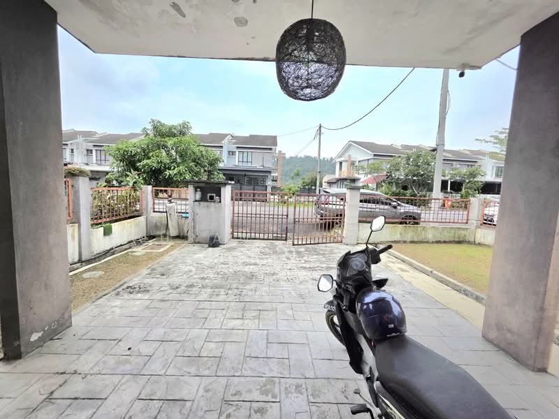 Rumah Teres 2 Tingkat untuk Dijual di Saujana Utama (Selangor) - Fauran Nawawi - PropertyGuru.com.my