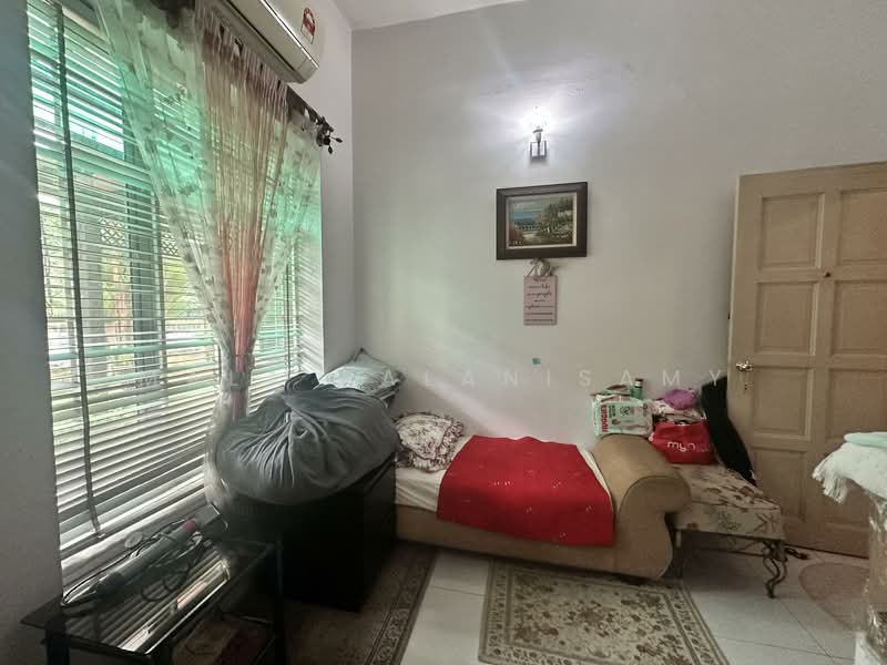 Rumah Teres 2 Tingkat untuk Dijual di Shah Alam (Selangor) - Mala Palanisamy - Bedroom - PropertyGuru.com.my