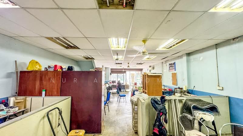Kedai / Pejabat untuk Dijual di Seksyen 13 (Shah Alam) - Nur Alia Omar - Interior - PropertyGuru.com.my