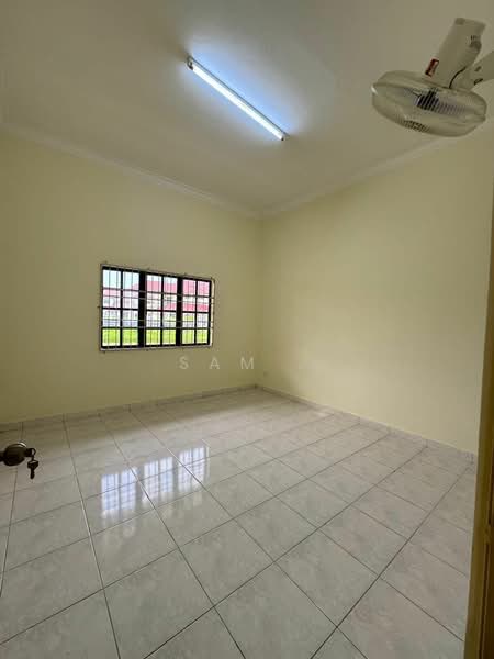 Rumah Banglo untuk Disewa di Kulai (Johor) - Sam . - Interior - PropertyGuru.com.my