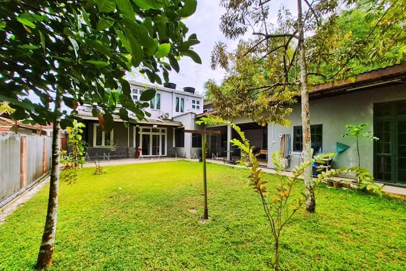 Semi-Detached House for Sale in Ampang Jaya (Ampang) - Wan Azlan Ahmad - PropertyGuru.com.my