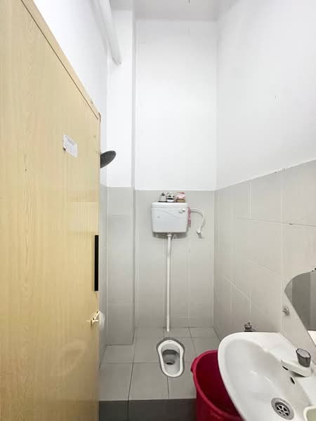 1-storey Terraced House for Sale in Klang (Selangor) - Wan Azlan Ahmad - PropertyGuru.com.my