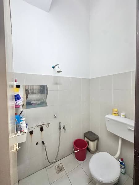 1-storey Terraced House for Sale in Klang (Selangor) - Wan Azlan Ahmad - PropertyGuru.com.my