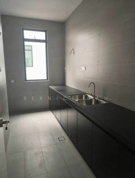 Rumah Teres 2 Tingkat untuk Dijual di Bandar Seri Alam (Masai) - Bernice Gan - Kitchen - PropertyGuru.com.my