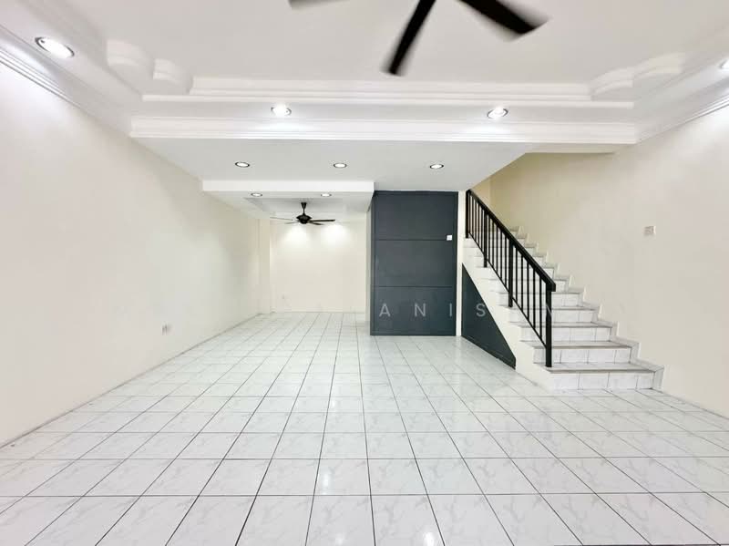 Rumah Teres 2 Tingkat untuk Dijual di Shah Alam (Selangor) - Mala Palanisamy - Interior - PropertyGuru.com.my