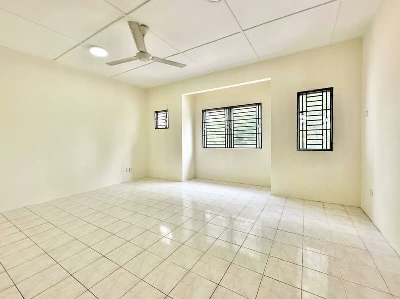 Rumah Teres 2 Tingkat untuk Dijual di Shah Alam (Selangor) - Mala Palanisamy - Interior - PropertyGuru.com.my