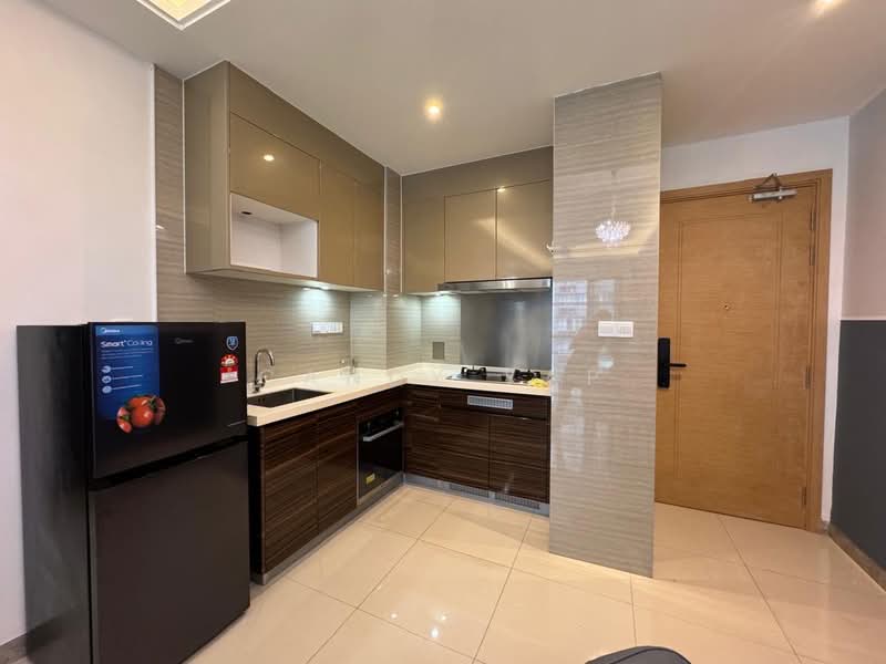 Service Residence for Rent at R&F Princess Cove Phase 1 - Candy Yap - Kitchen - PropertyGuru.com.my