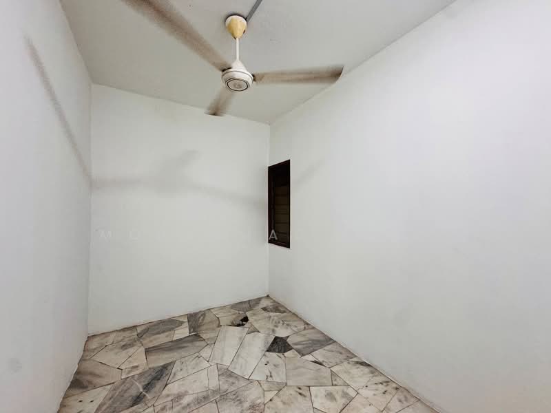 Pangsapuri untuk Dijual di Iris Apartment - Mohammad Omar - PropertyGuru.com.my