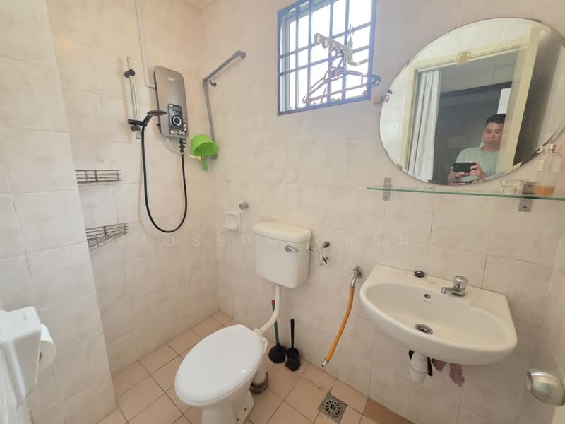 2-storey Terraced House for Sale in Setia Impian (Setia Alam) - Joseph Chan - Bathroom - PropertyGuru.com.my