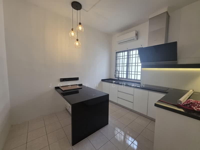 2-storey Terraced House for Sale in Setia Impian (Setia Alam) - Joseph Chan - Kitchen - PropertyGuru.com.my